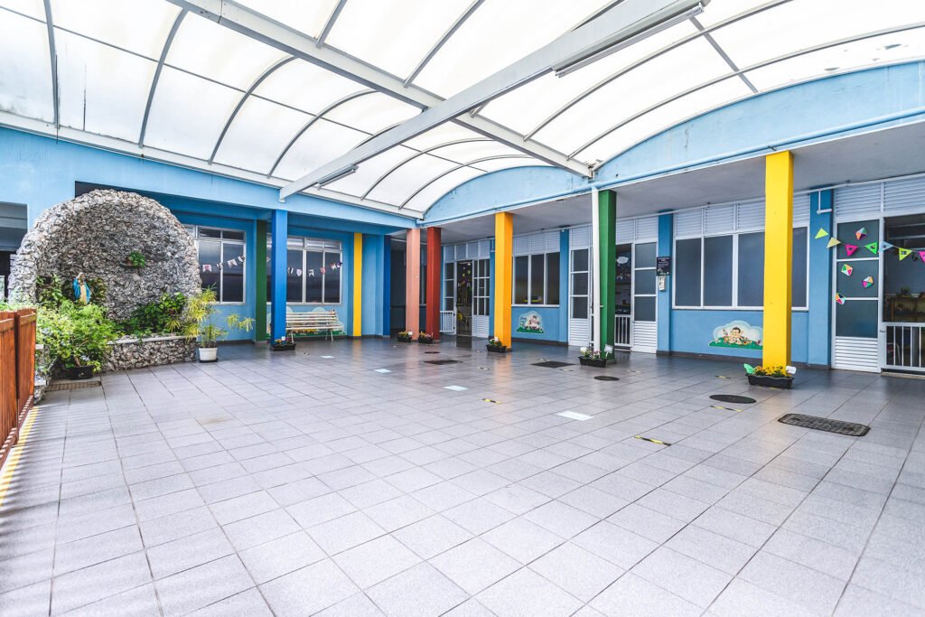 17-Colegio-Companhia-de-Maria-Patio-Gruta-Educacao-Infantil.jpg